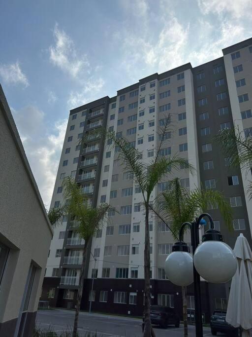 Apartamento 2 Quartos ,barra , Rj *